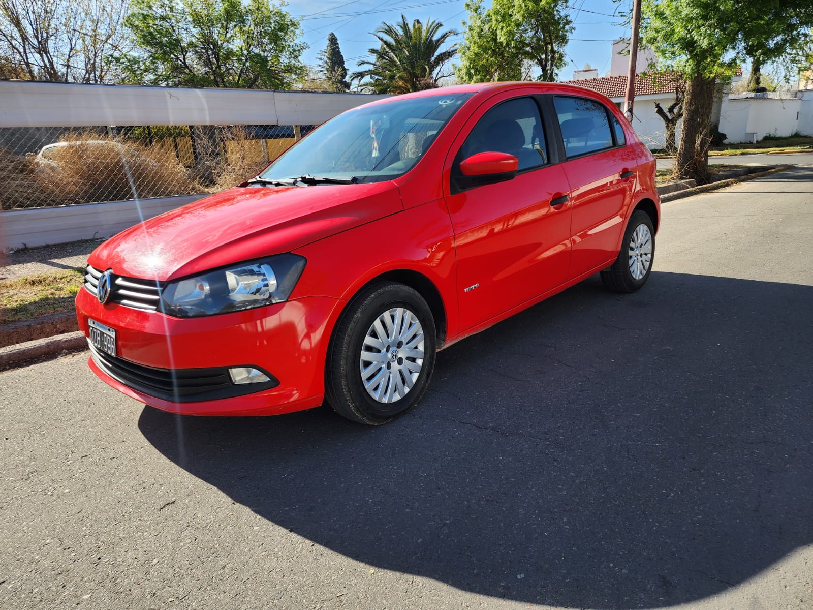 VOLKSWAGEN Gol Trend Pack 1 5p 2015 foto 2