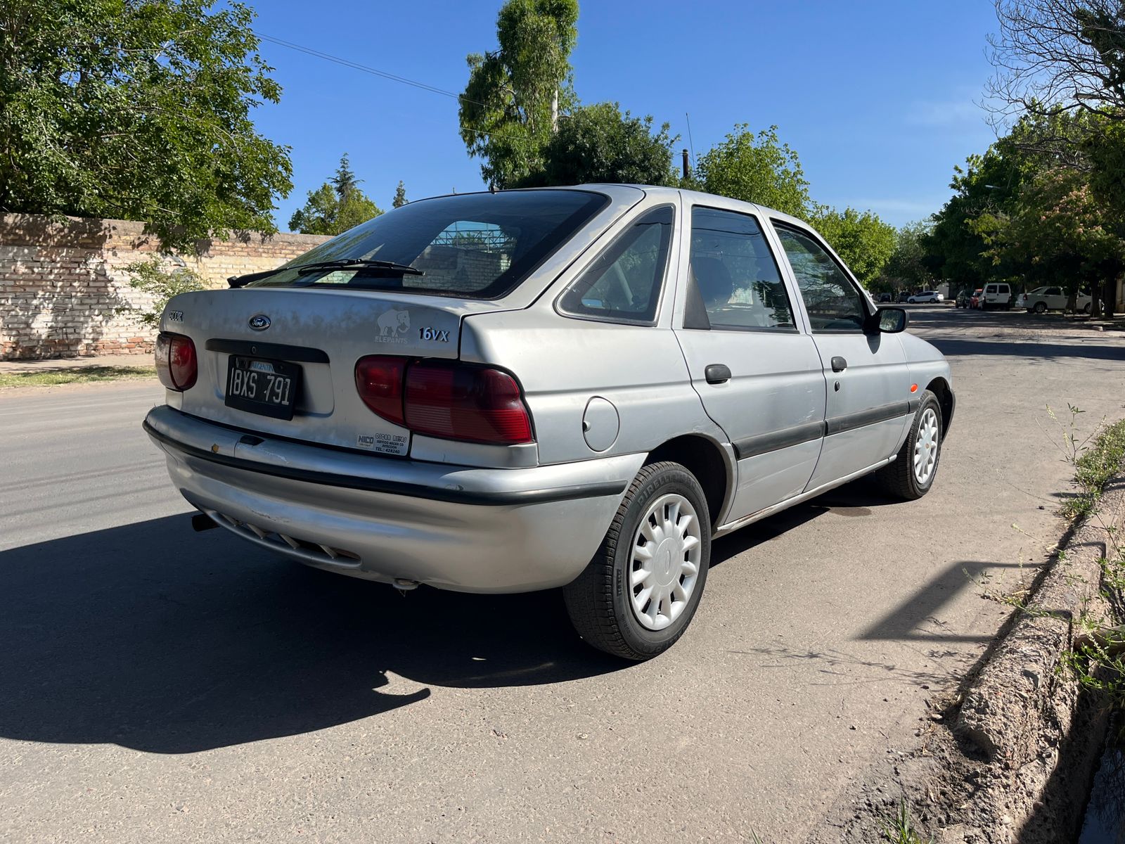 Ford Escort 1998 foto 7