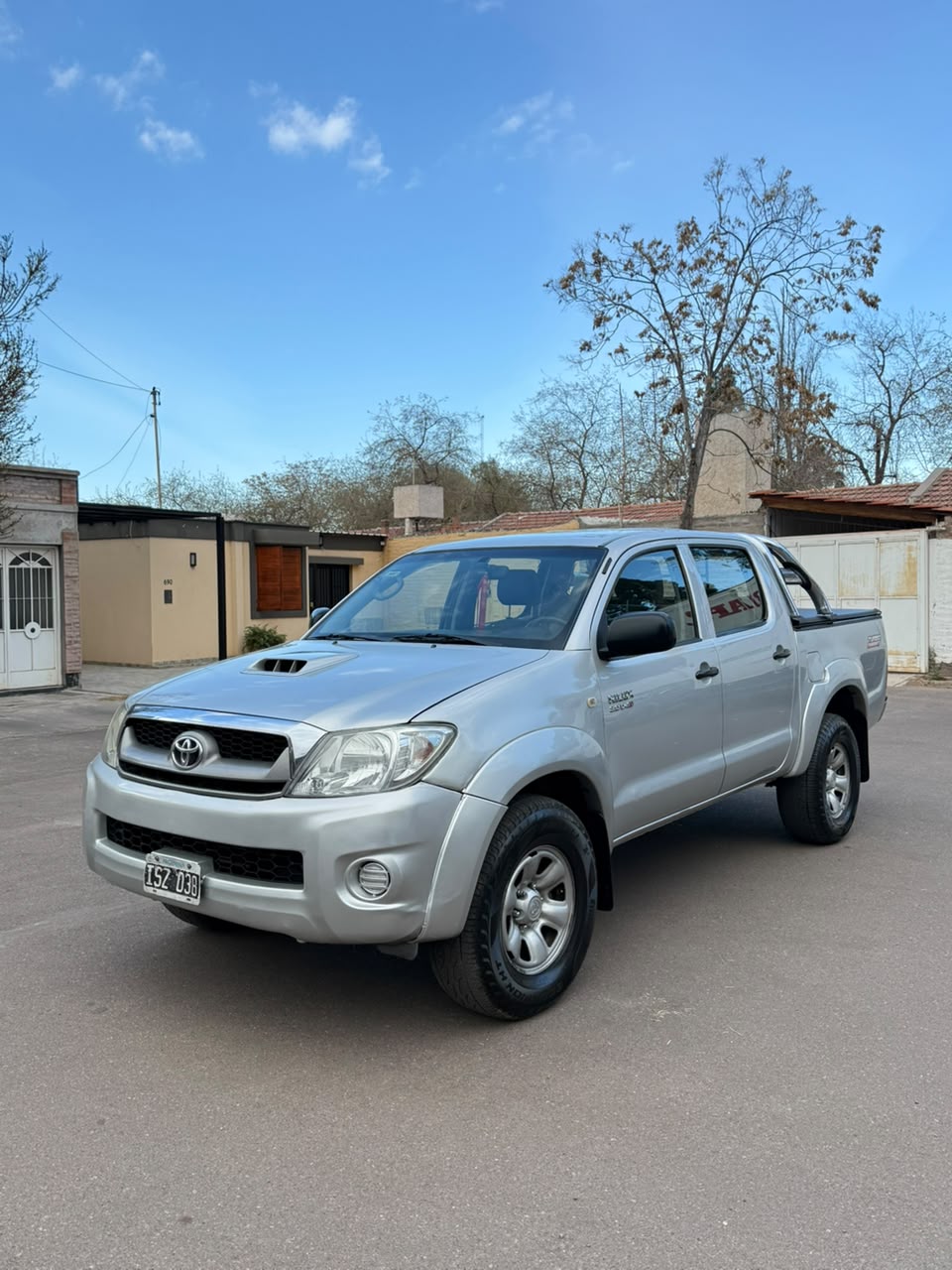 TOYOTA HILUX SR 2010