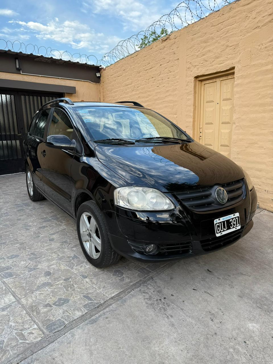VOLKSWAGEN SURAN 2008 foto 5