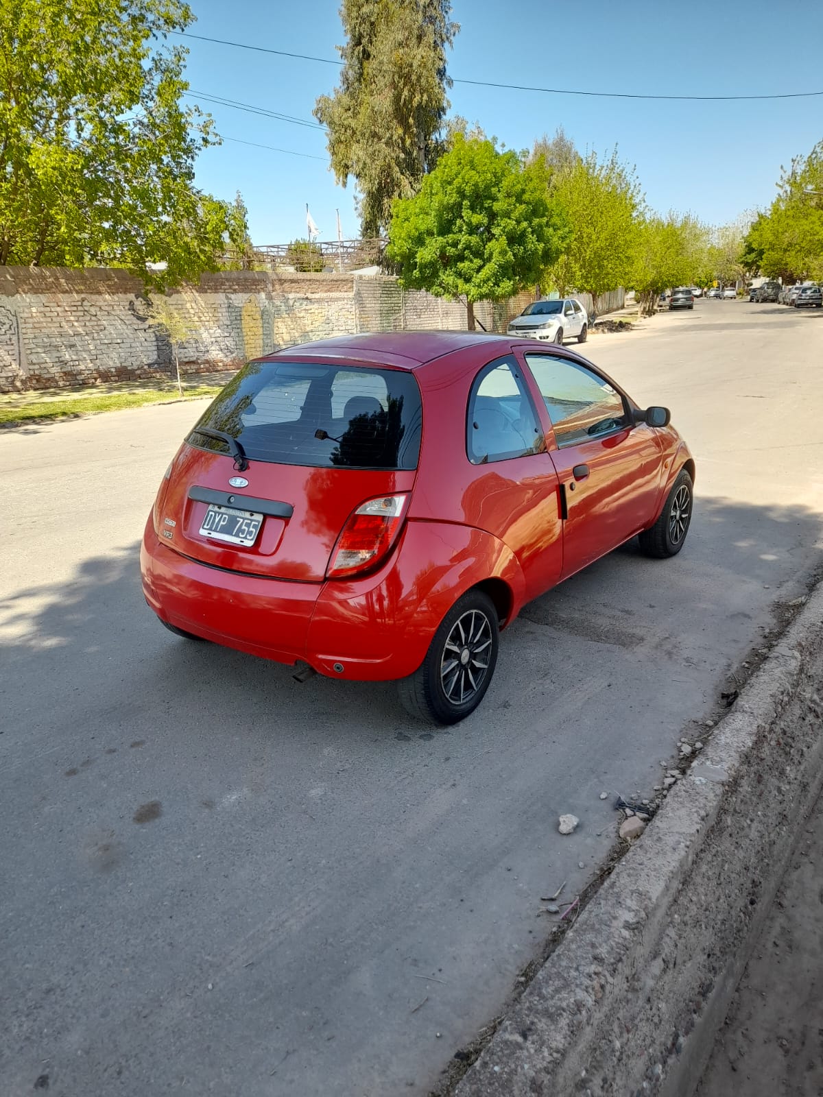 FORD KA 2002 foto 2
