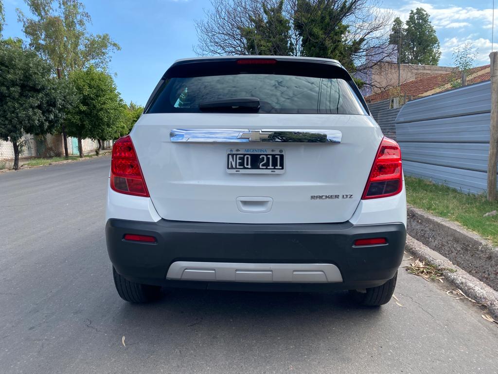 CHEVROLET TRACKER LTZ 2014 foto 4