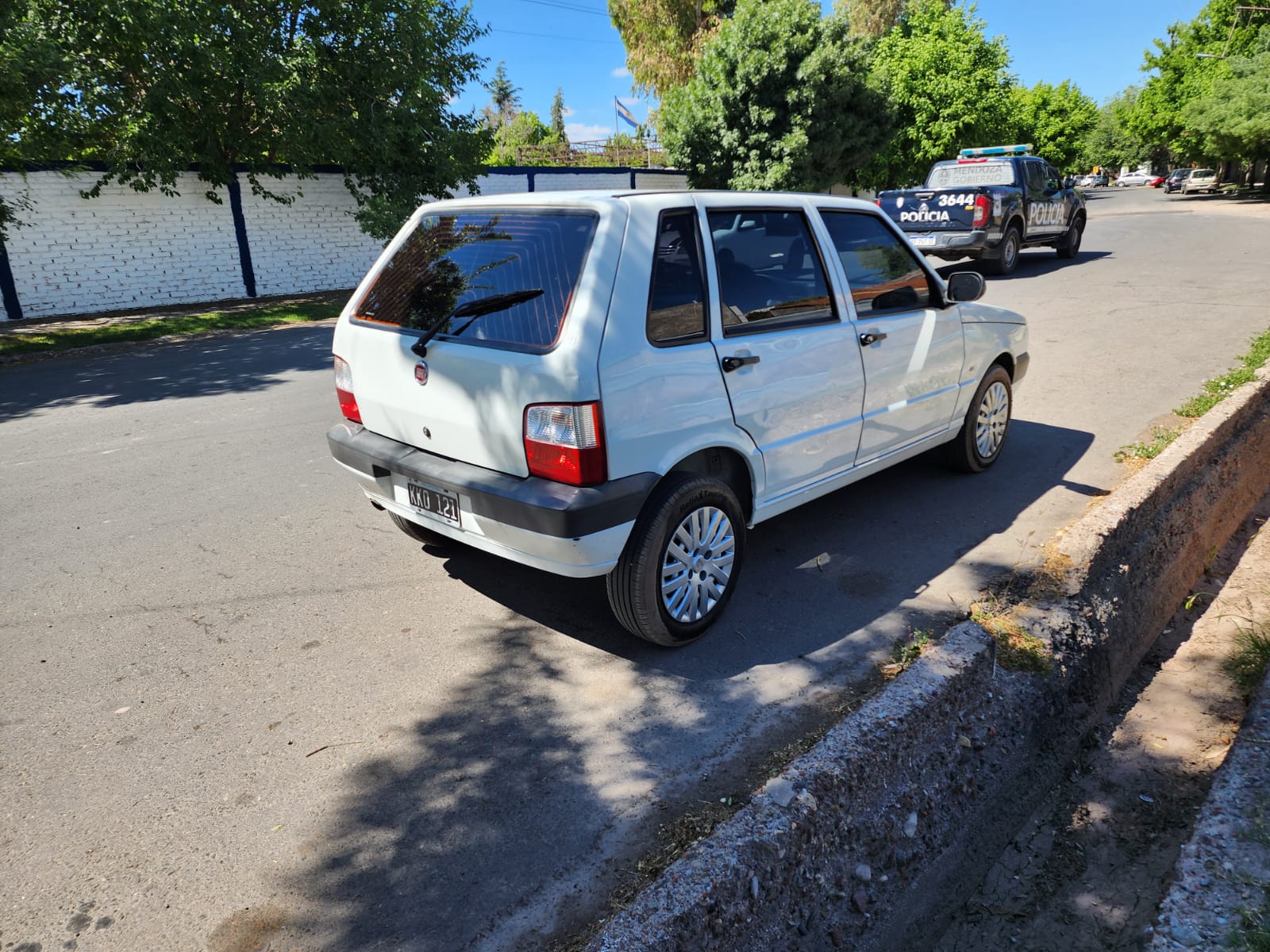 FIAT UNO FIRE 2011 foto 4