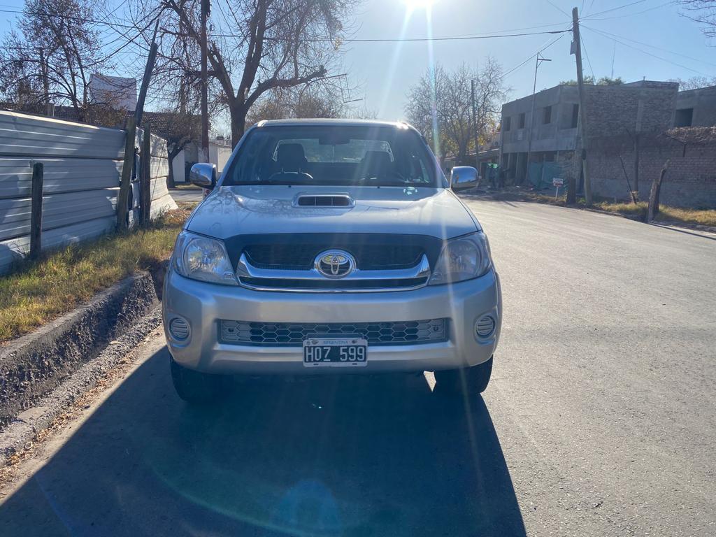 Toyota Hilux SRV TDI CUERO 2008 foto 5