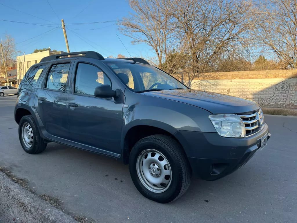 RENAULT DUSTER CONFORT 2013 foto 3