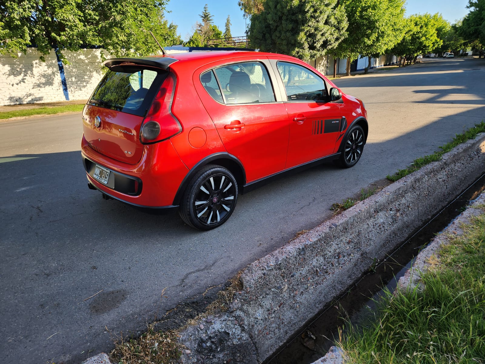 FIAT PALIO ATRACTIVE 2013 foto 5