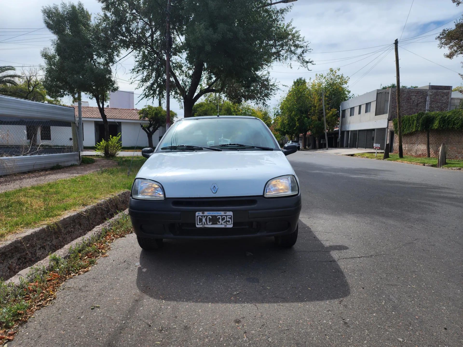 RENAULT CLIO RL 1998 foto 2