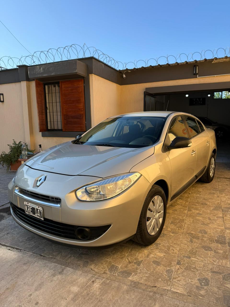 RENAULT FLUENCE 2013 foto 1