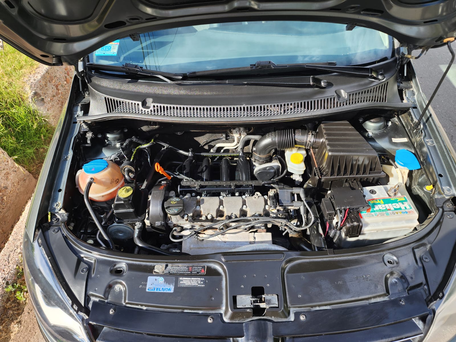VOLKSWAGEN SURAN 2012 foto 4