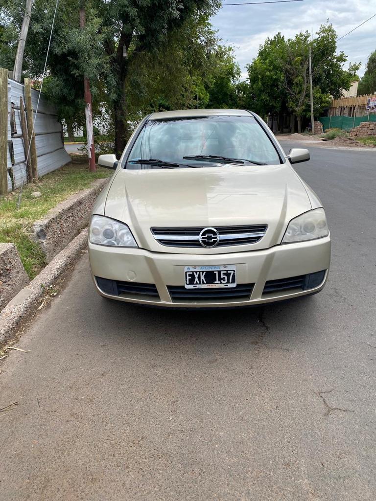Chevrolet Astra GL 2008 foto 6